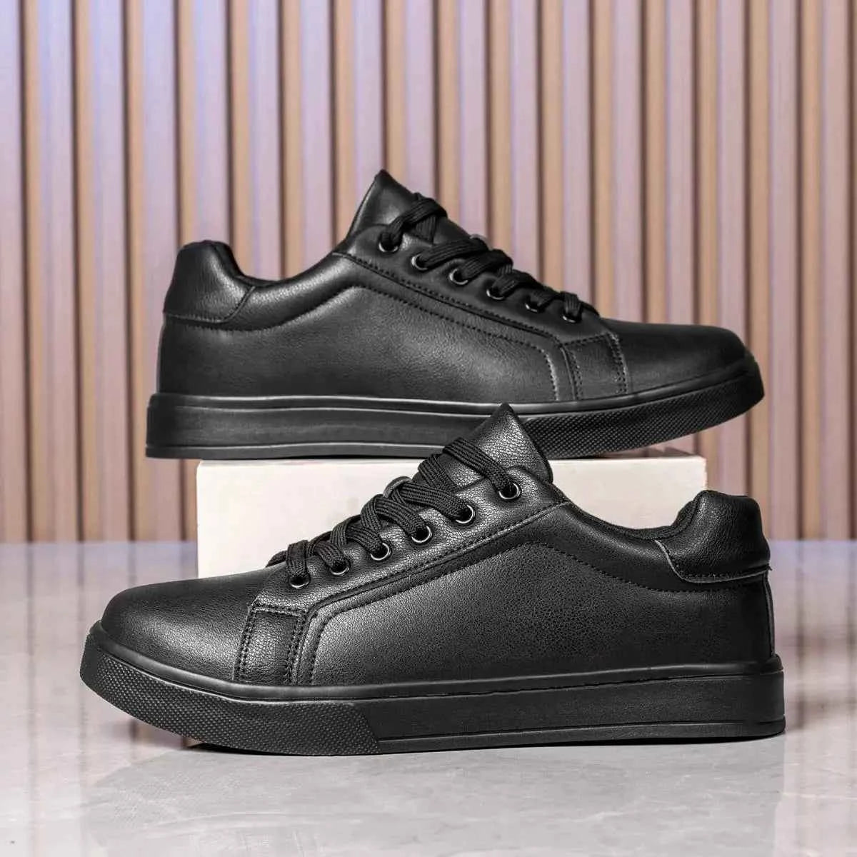 Leather Men Shoes Sneakers Trend Casual Shoe Breathable Leisure Male Sneakers Non-slip Footwear Men Vulcanized Shoes