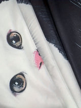 Elegant Women'S V-Neck Black And White Cat Print Top, Stylish Long-Sleeve T-Shirt with V-Neck Design.