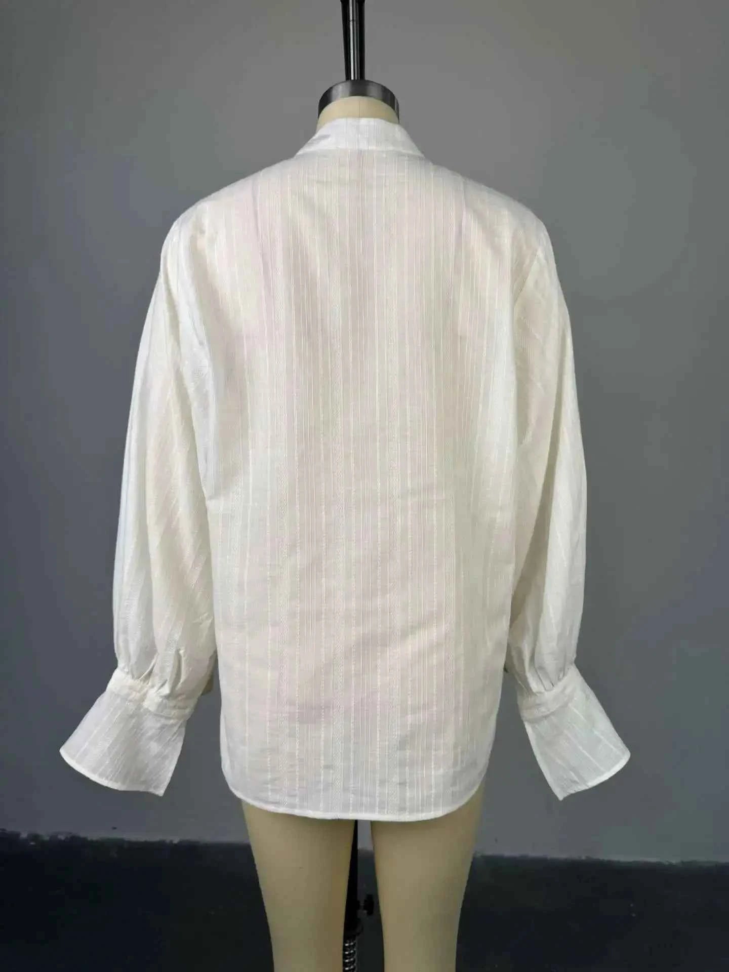 Fashion White Shirts Women Long Sleeve Oversize Blouse 2025 New Spring Summer Basic Tops Cotton Chic Shirt for Women