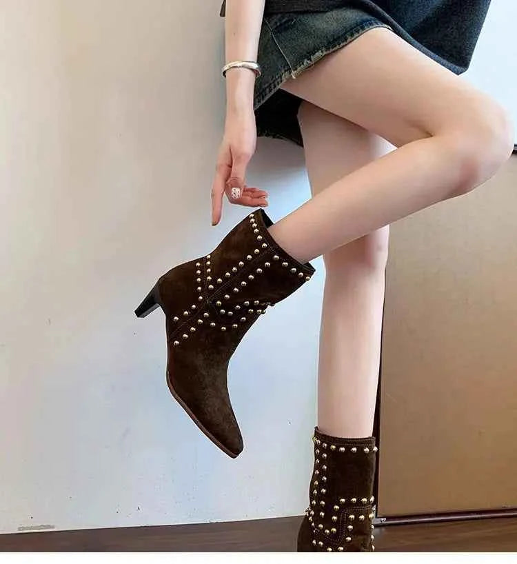 New Trend 2025 Autumn and Winter Rivet Fashion High Heel Chelsea Boots Pointed and Nude Boots High Heels Stiletto Western Boots