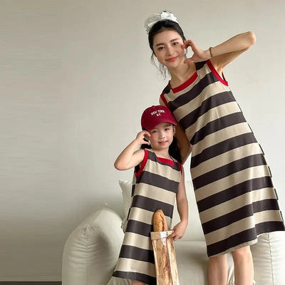 Family Matching Couple Look Clothing Fashion Mom Daughter Sleeveless Dress Dad Son T Shirts Shorts Korean Sister Brother Outfits Mein Shop