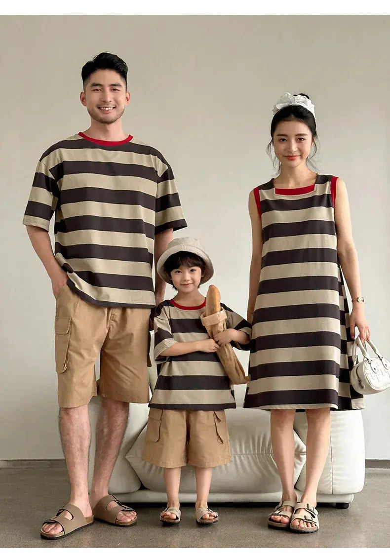 Family Matching Couple Look Clothing Fashion Mom Daughter Sleeveless Dress Dad Son T Shirts Shorts Korean Sister Brother Outfits Mein Shop