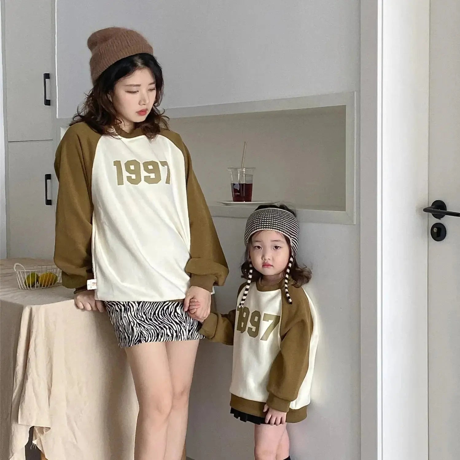 SweatshirtFather Mother and Daughter Me Son Matching Tee Shirts Baby Matching Clothes for the Whole Family Cotton Tops Spring - Mein Shop