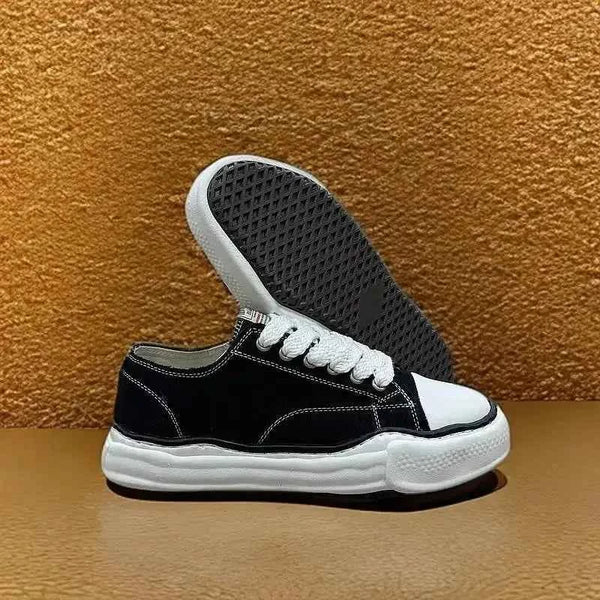 New skate shoes spring and summer trends Vintage sneakers, versatile--3327, wearable, casual shoes, couple booster dad shoes