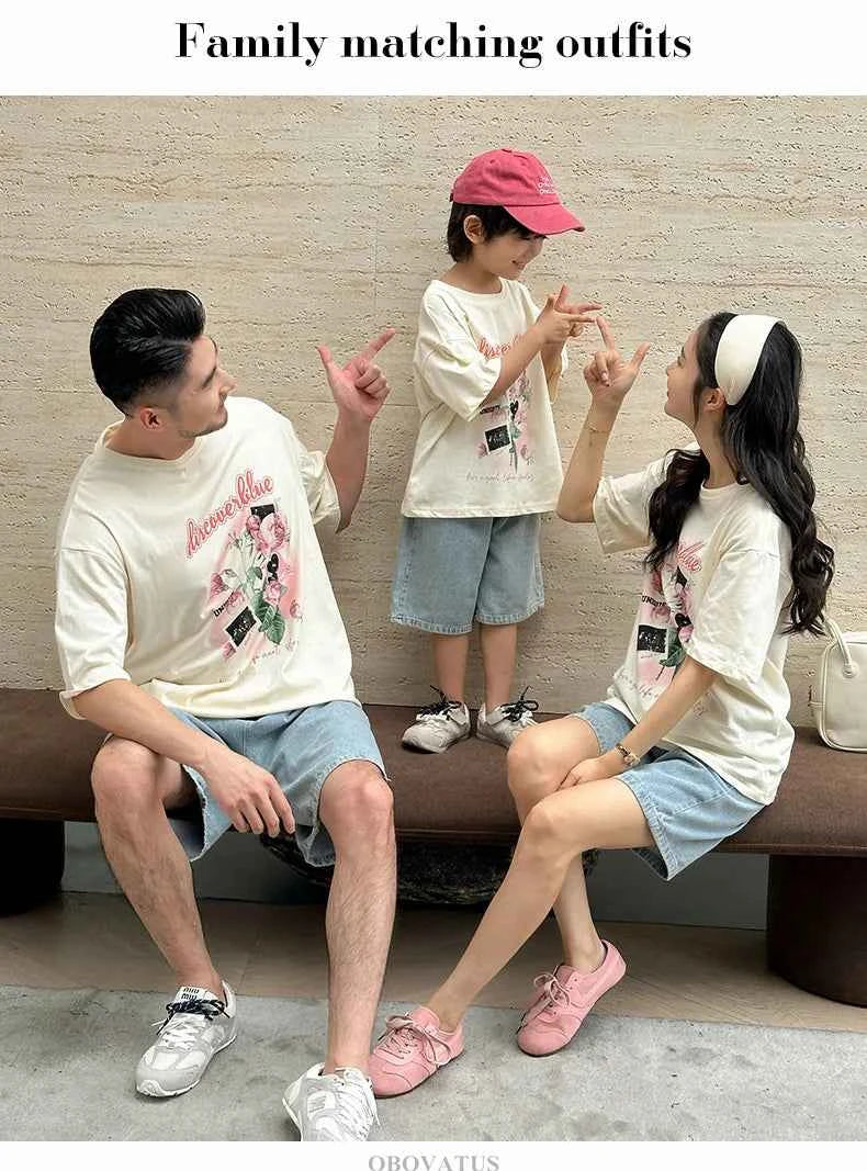 Family Matching Outfit Clothes Set For Summer Vacation Outerwear Beach Tshirt Shorts Clothing Suit Couple Kids Same Costume Wear
