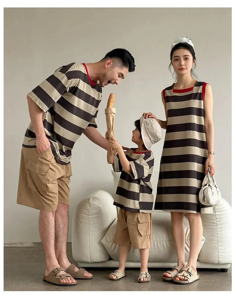 Family Matching Couple Look Clothing Fashion Mom Daughter Sleeveless Dress Dad Son T Shirts Shorts Korean Sister Brother Outfits Mein Shop