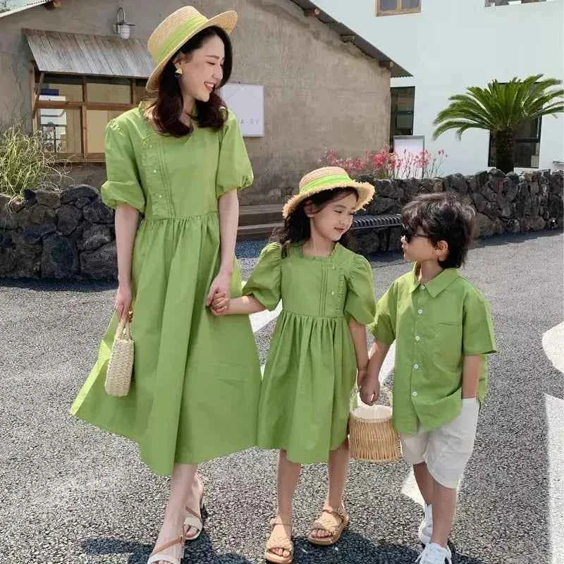 Family Matching Clothes Mom Daughter Dress Dad and Son Sets Korean Women Dresses Mother and Boys Outfits Brother Sister Clothing