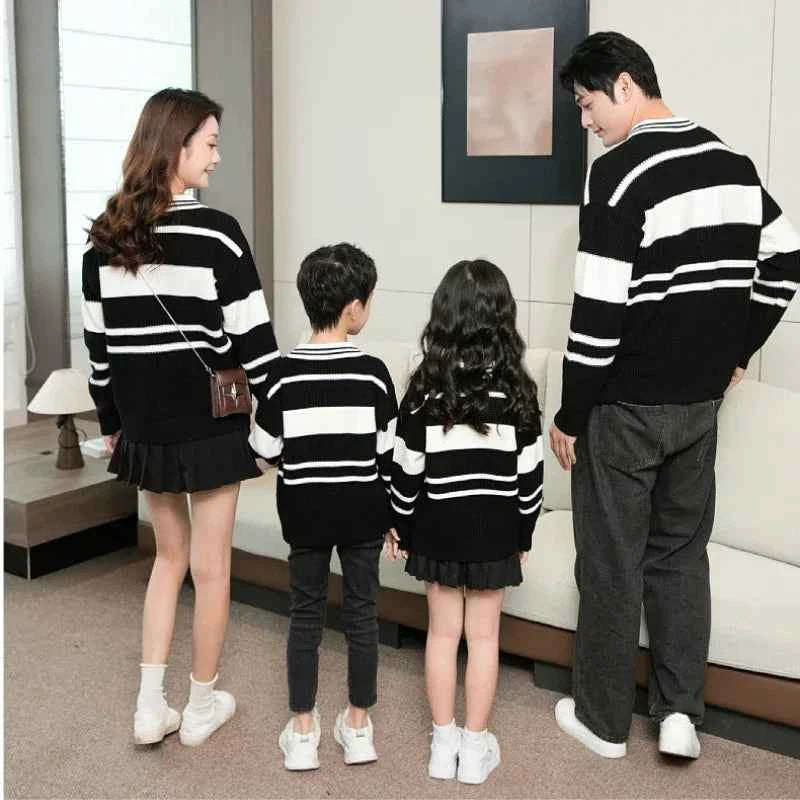 Sweater for The Whole Family Polo Knit Tops Fashion Mom and Daughter Child Girl Matching Jumper Dad and Son Baby Boy Knitwear