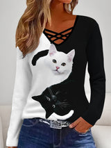 Elegant Women'S V-Neck Black And White Cat Print Top, Stylish Long-Sleeve T-Shirt with V-Neck Design.